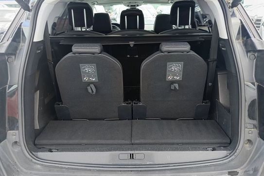 Peugeot 5008 1.6 Puretech Allure S&S EAT8