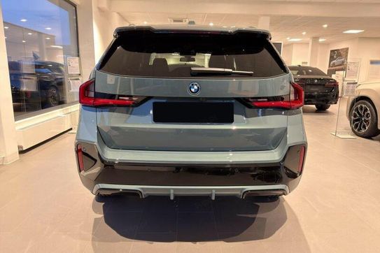 BMW iX1 xDrive30 M Sport