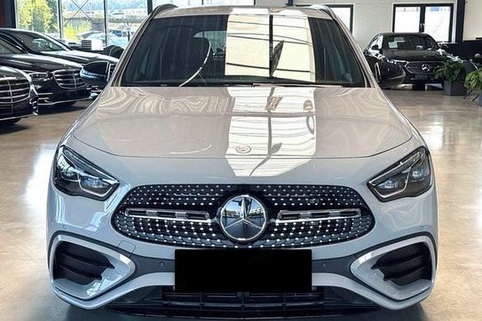 Mercedes GLA 220 4-Matic AMG Line