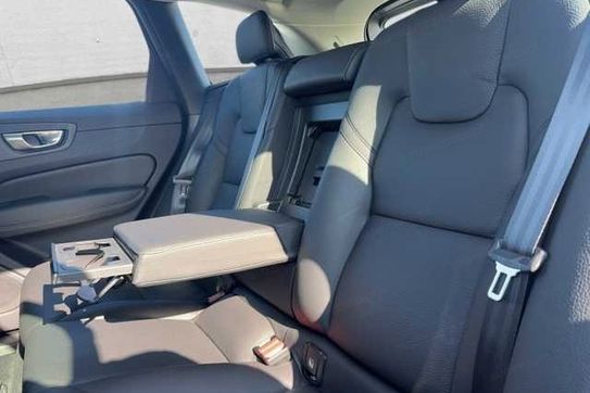 Volvo XC60 B5 B AWD Plus Dark