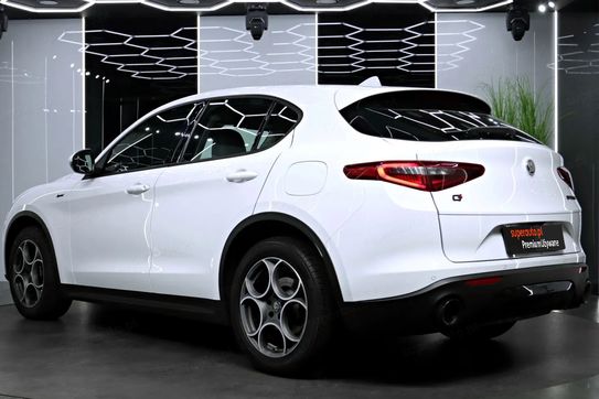 Alfa Romeo Stelvio 2.0 Turbo Sprint Q4 aut