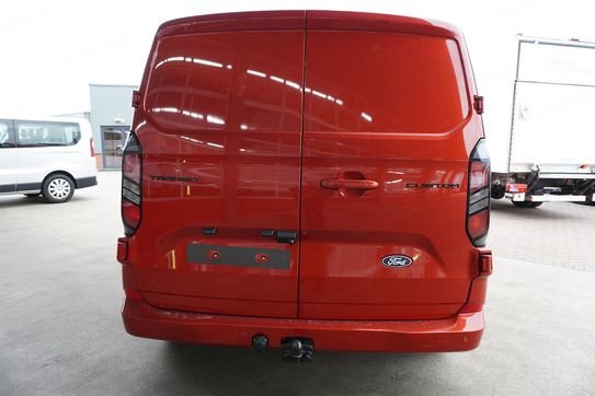 Ford Transit Custom 320 L2H1 Limited
