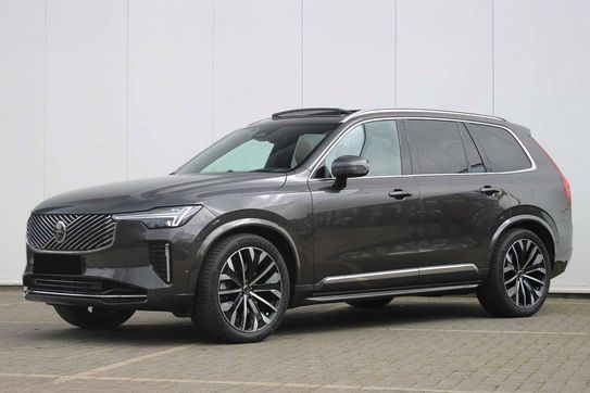 Volvo XC90 B5 AWD Ultra Bright