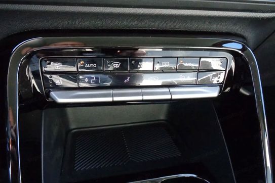 Citroen C3 Plus 1.2 mHEV