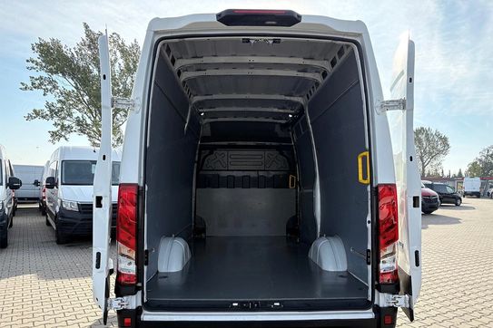 Iveco Daily 35S18 L3H2 Hi-Matic