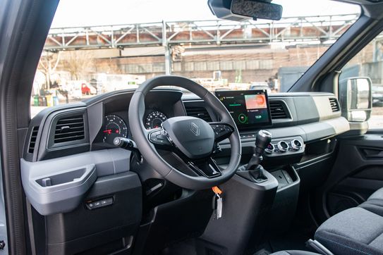 Renault Master L3 Zabudowa 10EP + Tył Spanie + Winda