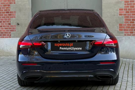 Mercedes Klasa E 220 d 4-Matic AMG Line