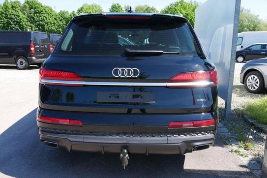 Audi Q7 TDI quattro S Line