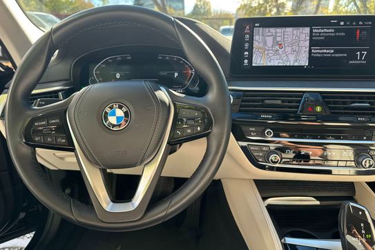 BMW Seria 5 530i Luxury Line