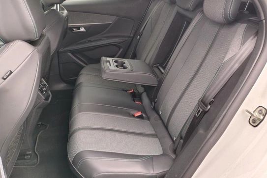 Peugeot 3008 1.5 BlueHDi Allure Pack