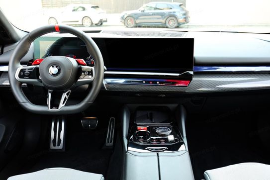 BMW Seria 5 M5