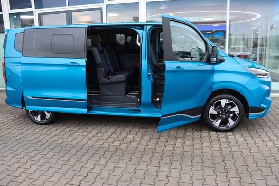 Ford Tourneo Custom 320 L2H1 Sport A8 AWD