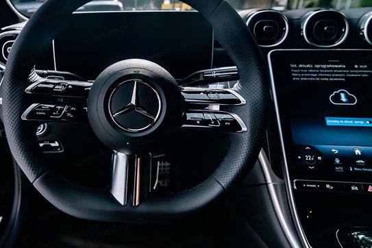 Mercedes Klasa C 300 d 4-Matic AMG