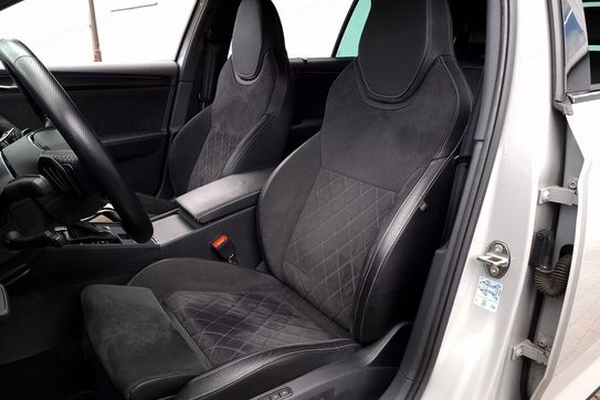 Skoda Superb 2.0 TDI SCR Sportline DSG