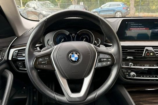 BMW Seria 5 530e iPerformance xDrive