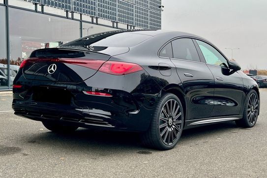 Mercedes CLA 220 4-Matic AMG Line