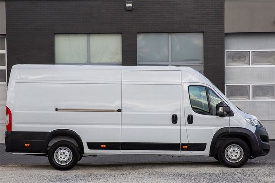 Opel Movano L4H2