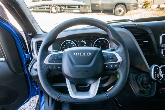 Iveco Daily 70C18HA8/P Hi-Matic Autolaweta Pomoc Drogowa