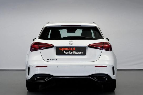 Mercedes Klasa A 250 e AMG Line