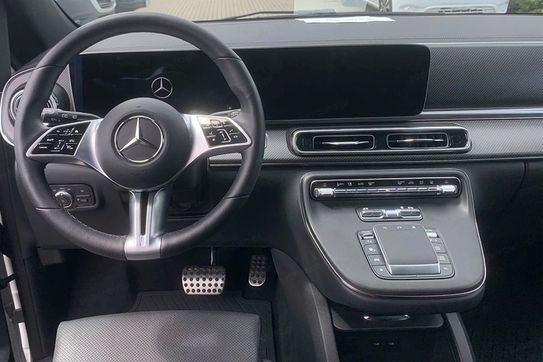 Mercedes V Klasa V300d Długi Avantgarde 4-Matic 9G-Tronic