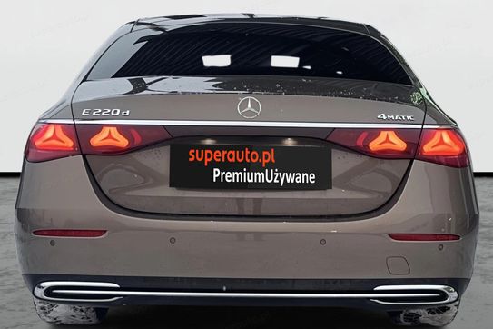 Mercedes E Klasa 220 d 4MATIC Avantgarde