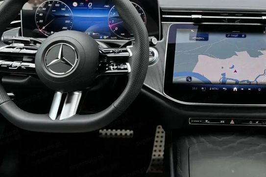 Mercedes E Klasa 200 4-Matic AMG