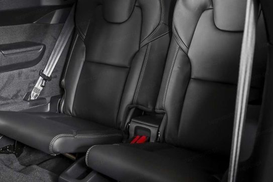 Volvo XC90 T8 AWD Plug-In Hybrid Ultra Bright 7os