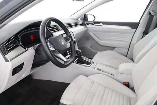 Volkswagen Passat 2.0 TDI Elegance DSG