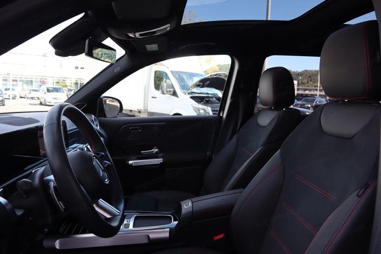 Mercedes GLB 220 4-Matic AMG Line