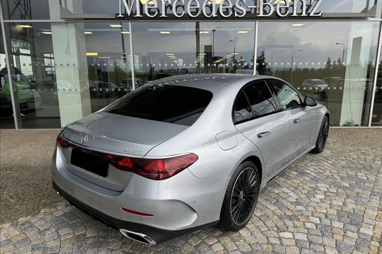 Mercedes Klasa E 220 d 4-Matic AMG