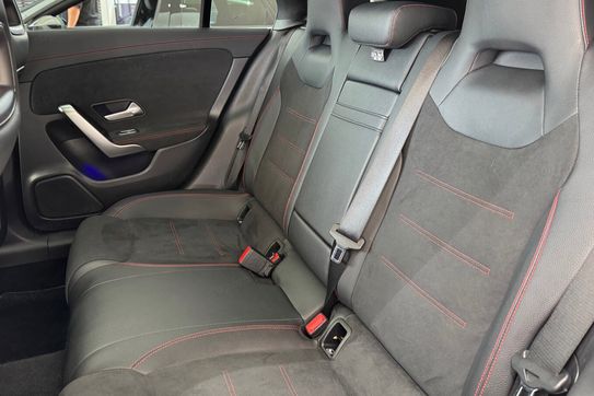 Mercedes CLA Shooting Brake 250 e AMG Line