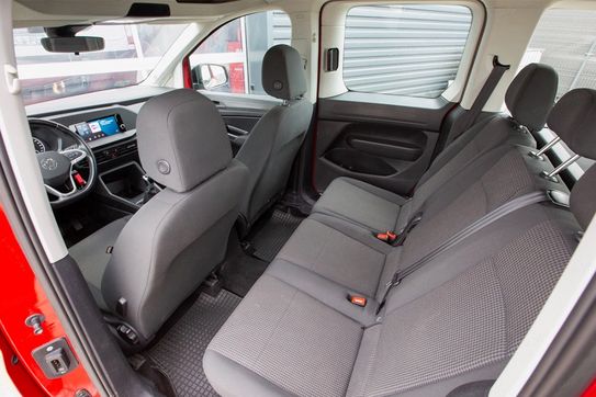 Volkswagen Caddy osobowy L1H1 Life
