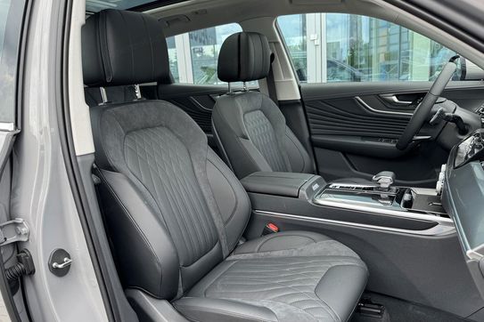 Hongqi HS5 Executive AWD 2.0T