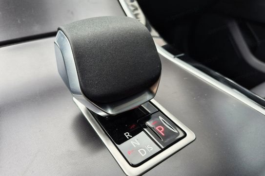 Land Rover Range Rover Velar 3.0 P400 Dynamic SE