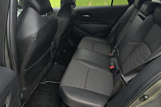 Toyota Corolla 1.8 Hybrid Selection