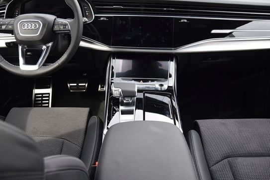 Audi Q8 50 TDI quattro S line