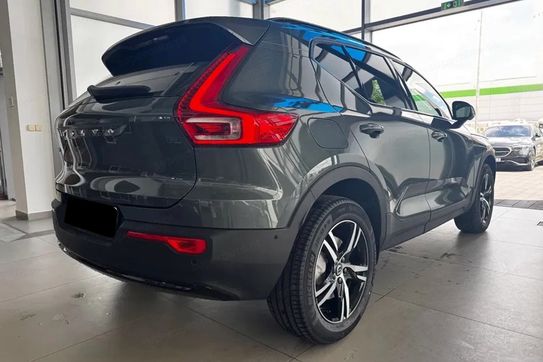 Volvo XC40 B3 Plus Dark