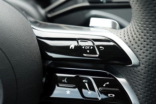 Mercedes Klasa C 220 d  4-Matic AMG