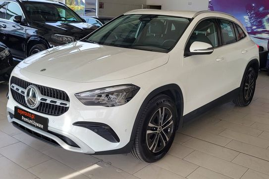 Mercedes GLA 200 Progressive