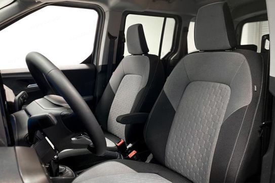 Ford Tourneo Courier Titanium