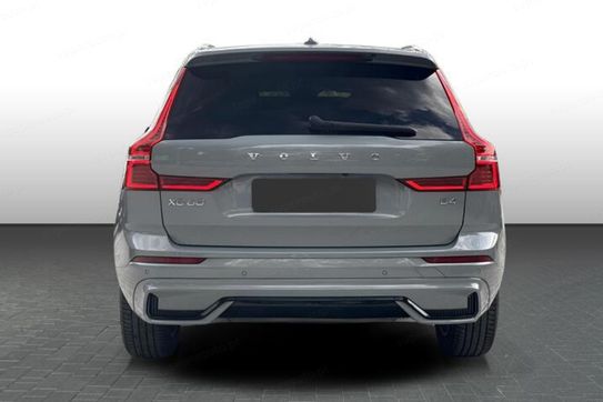 Volvo XC60 B4 B Plus Dark