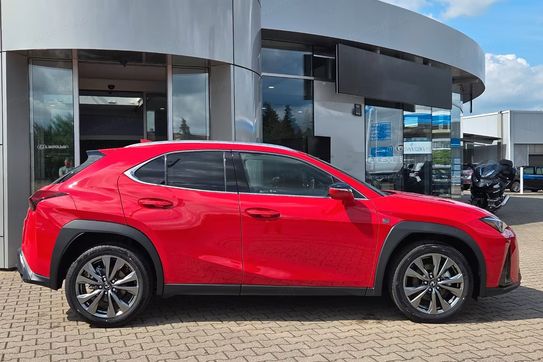 Lexus UX 300h F Sport Design Hybrid Dynamic Force