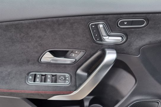 Mercedes Klasa A 200 AMG Line