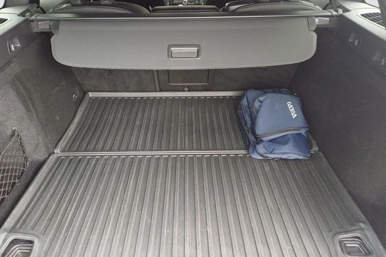 Volvo V60 B4 D Plus Dark aut