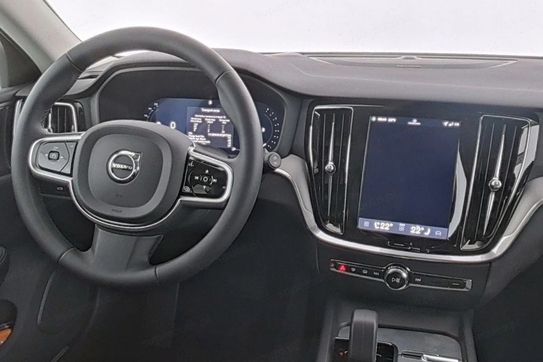 Volvo V60 B4 B Plus Dark aut