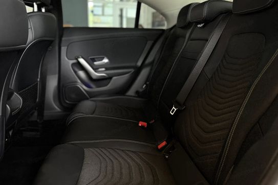 Mercedes CLA 180 Progressive