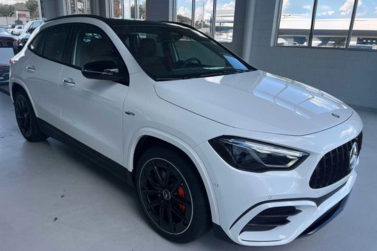 Mercedes GLA AMG 35 4-Matic