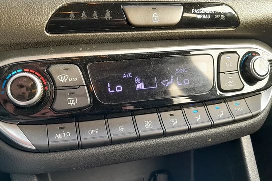 Hyundai i30 1.5 DPI Smart