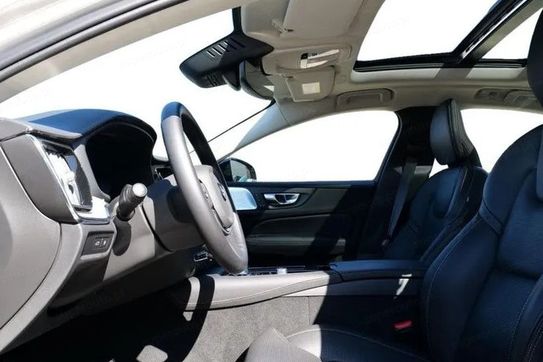 Volvo S60 T8 Recharge AWD Ultimate Dark