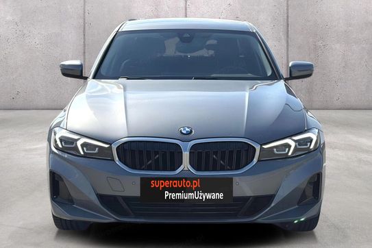 BMW Seria 3 320i